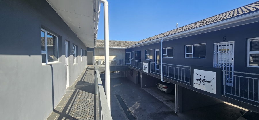 Commercial Property for Sale in Cambridge Eastern Cape